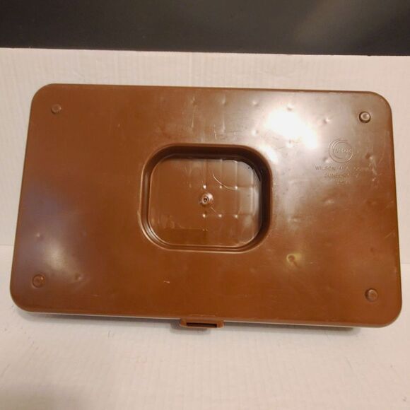 Vintage Plastic Thread Bobbin Spool Holder Sewing Box -B1 Wilson Wil-hold Brown - Picture 2 of 5